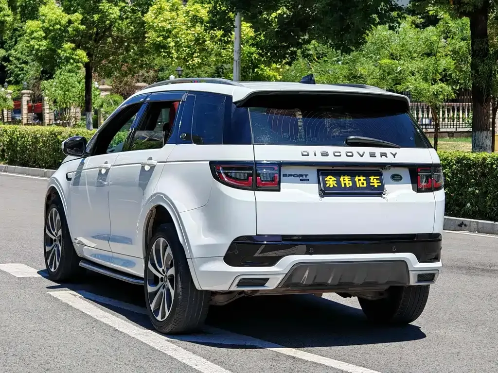 Land Rover Discovery Sport — фото 10