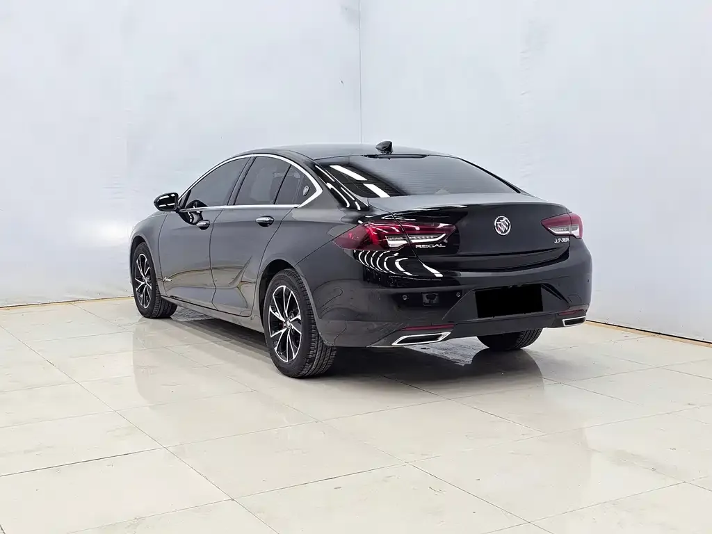 Buick Regal — фото 7