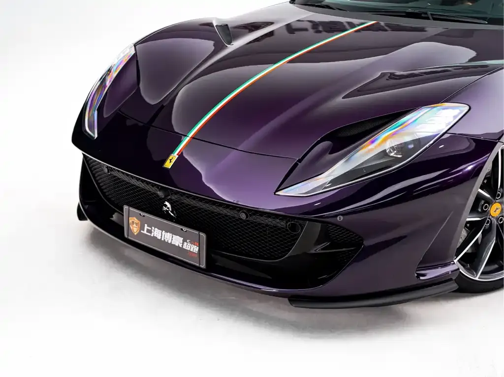 Ferrari 812 — фото 9
