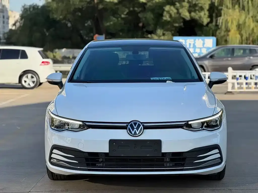 Volkswagen Golf — фото 4