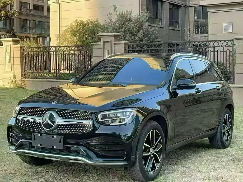 Mercedes-Benz GLC — фото 1