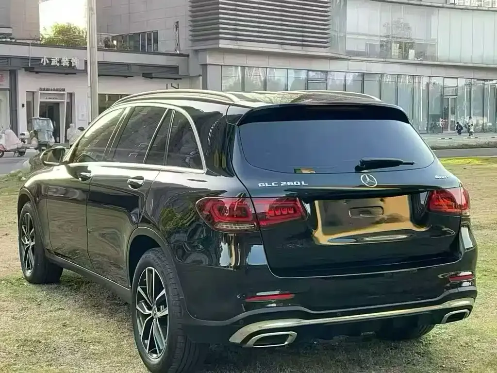 Mercedes-Benz GLC — фото 2