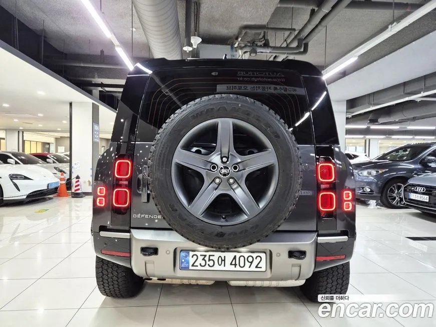 Land Rover Defender — фото 4
