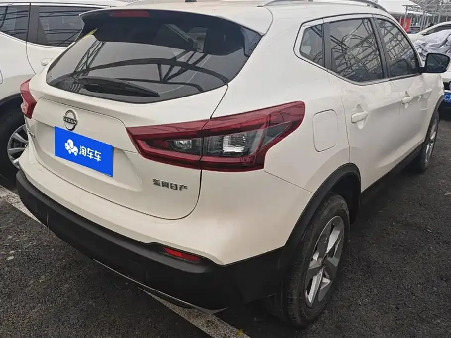Nissan Qashqai — фото 3