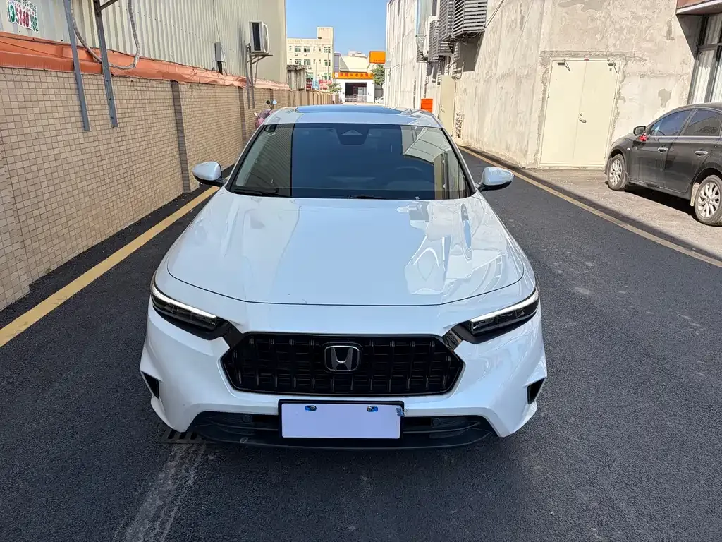 Honda Inspire — фото 2