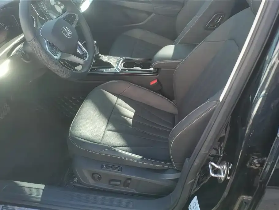 Volkswagen Passat — фото 9