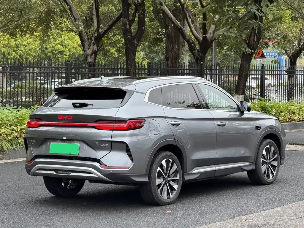 BYD PLUS New Energy — фото 10