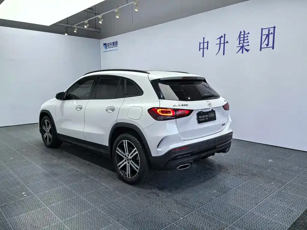 Mercedes-Benz GLA — фото 7