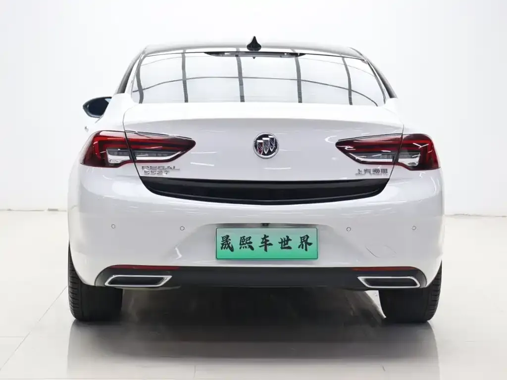Buick Regal — фото 8
