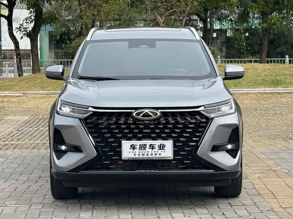 Chery Tiggo 8 PRO — фото 2