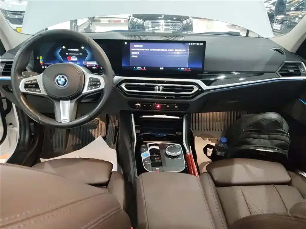 BMW i3 — фото 3