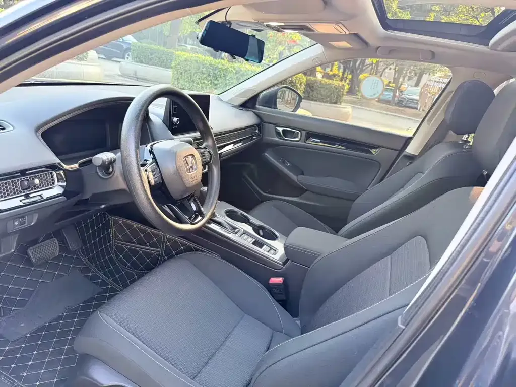 Honda Civic — фото 2