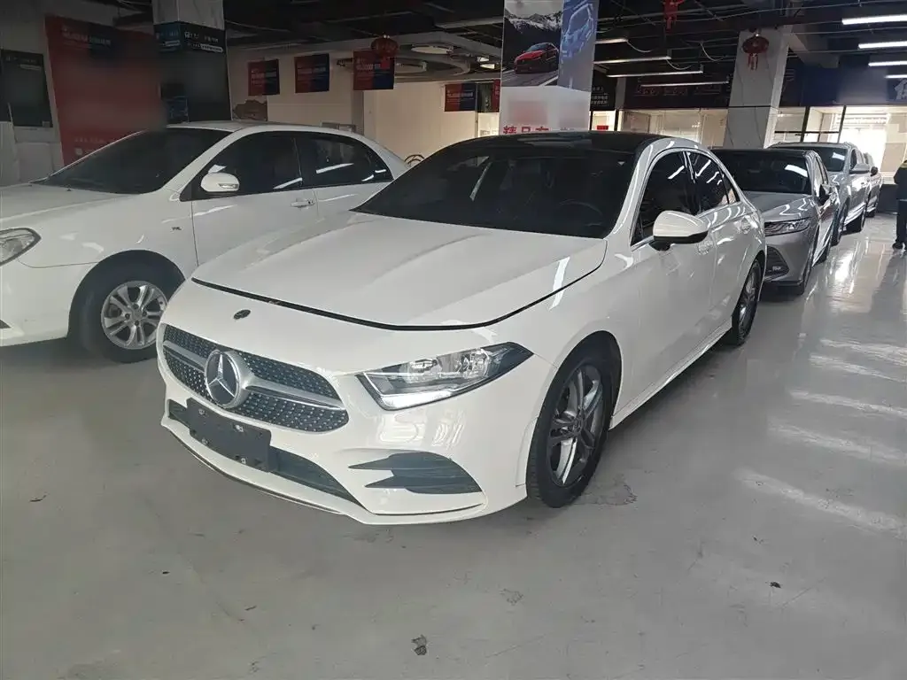 Mercedes-Benz A-Class — фото 1