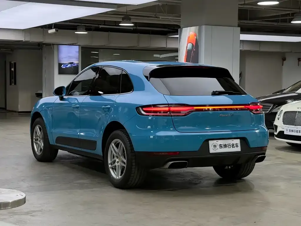 Porsche Macan — фото 4