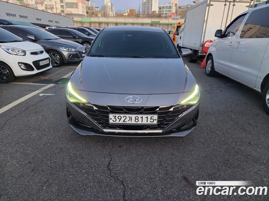 Hyundai AVANTE — фото 1