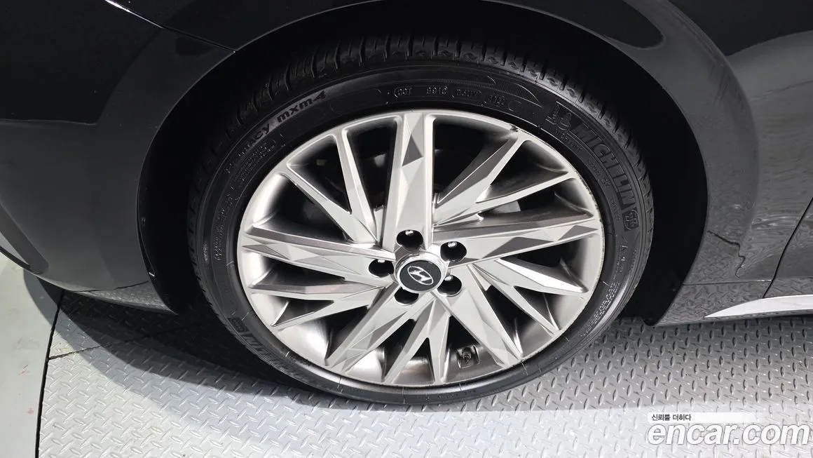 Hyundai Grandeur — фото 10