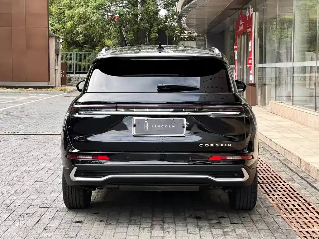 Lincoln Corsair — фото 10