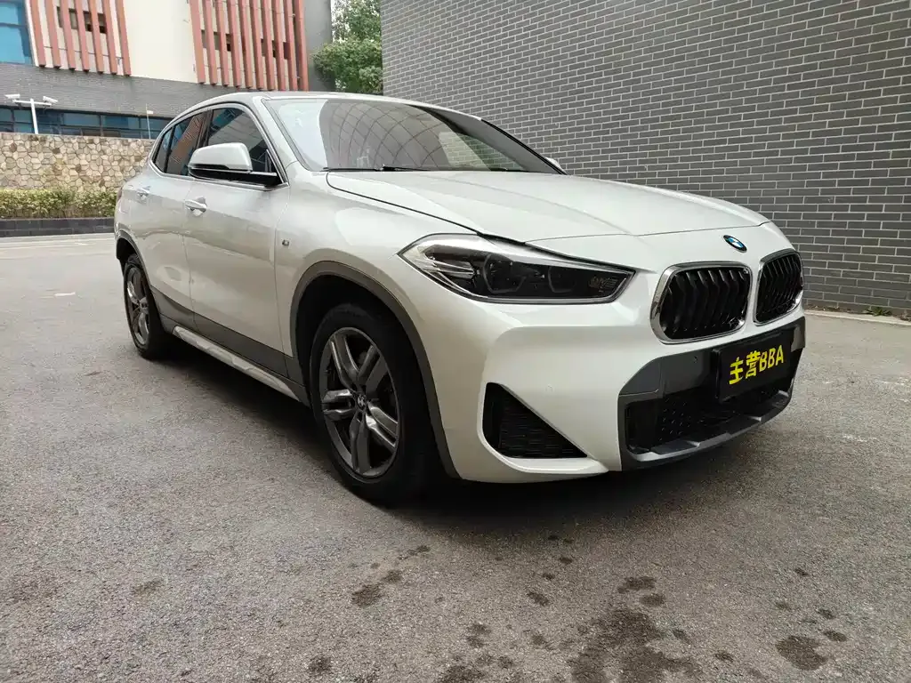 BMW X2 — фото 8