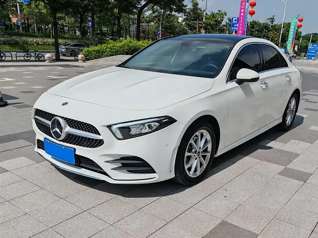 Mercedes-Benz A-Class — фото 1