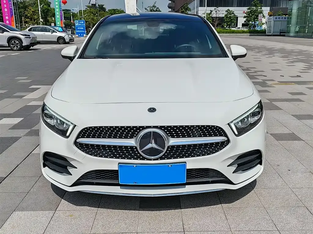 Mercedes-Benz A-Class — фото 8
