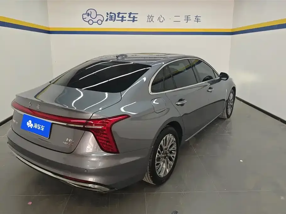 Hongqi H5 — фото 3