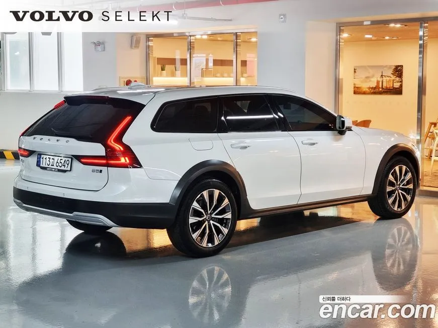 Volvo V90 — фото 2