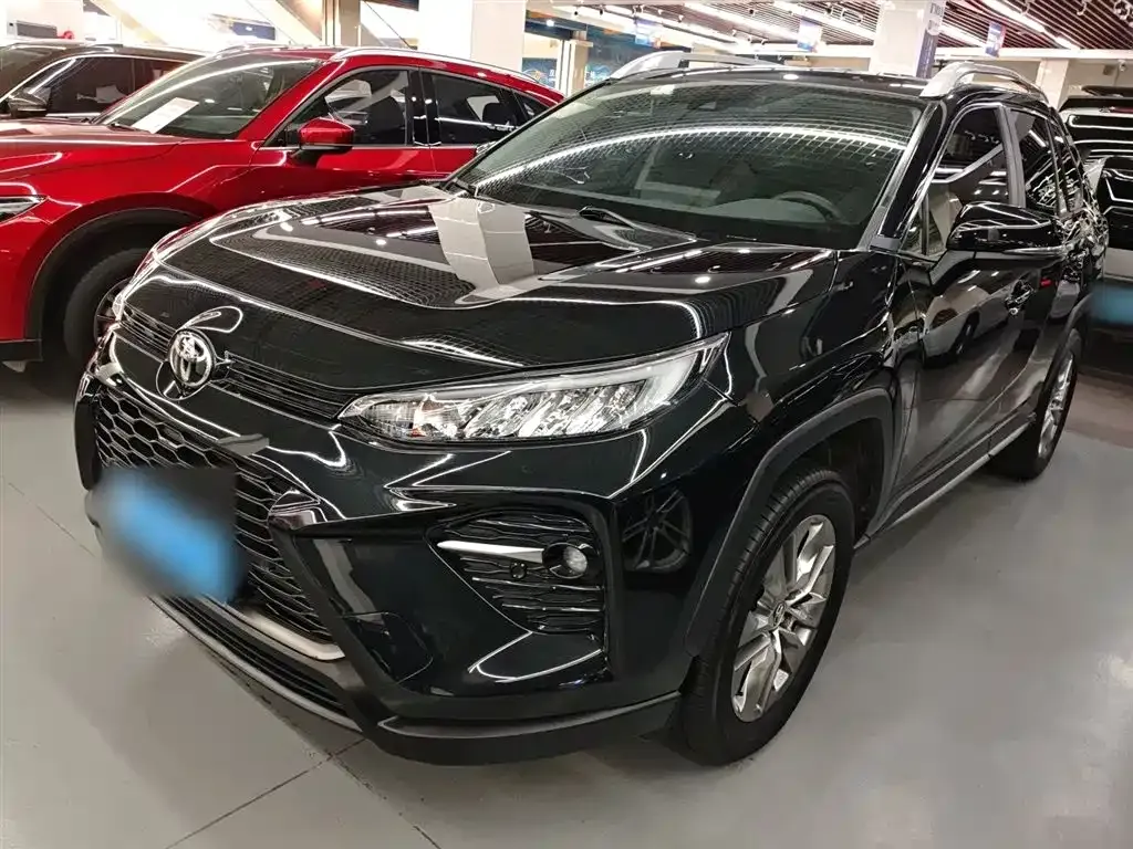 Toyota Wildlander — фото 1