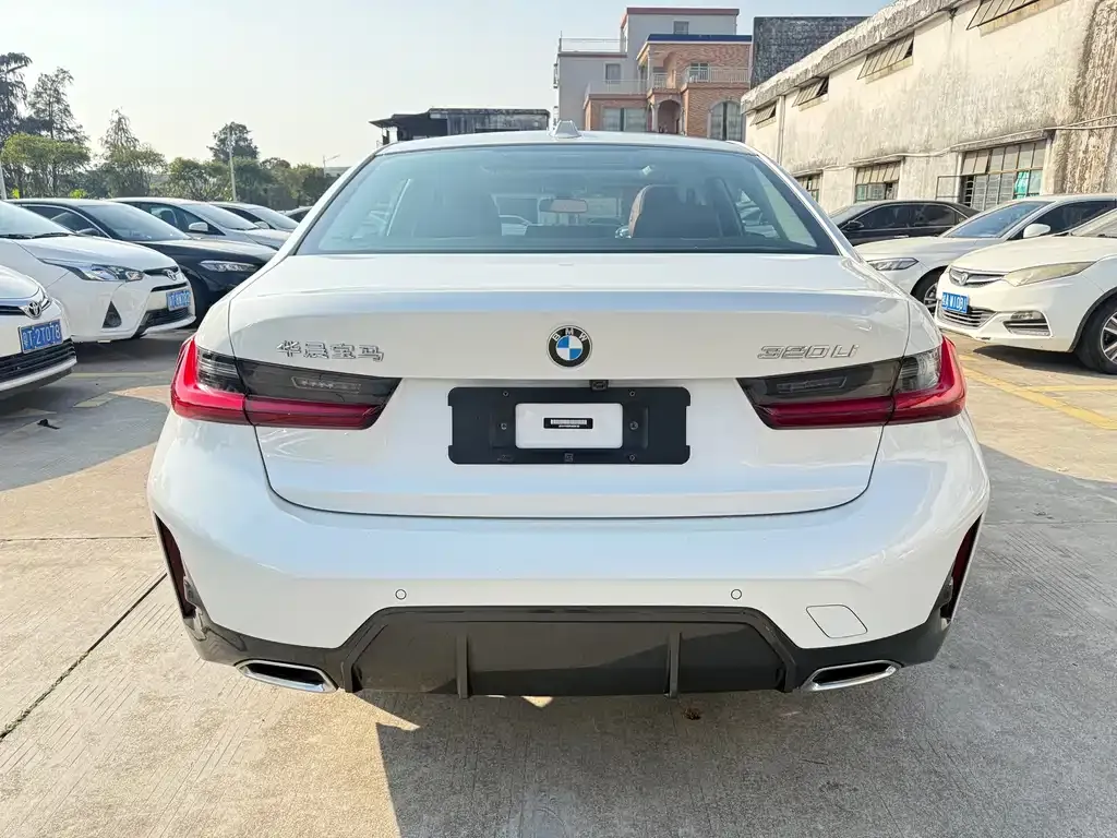 BMW 3 Series — фото 10