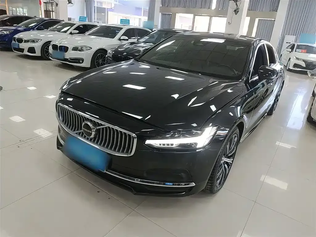 Volvo S90 — фото 4