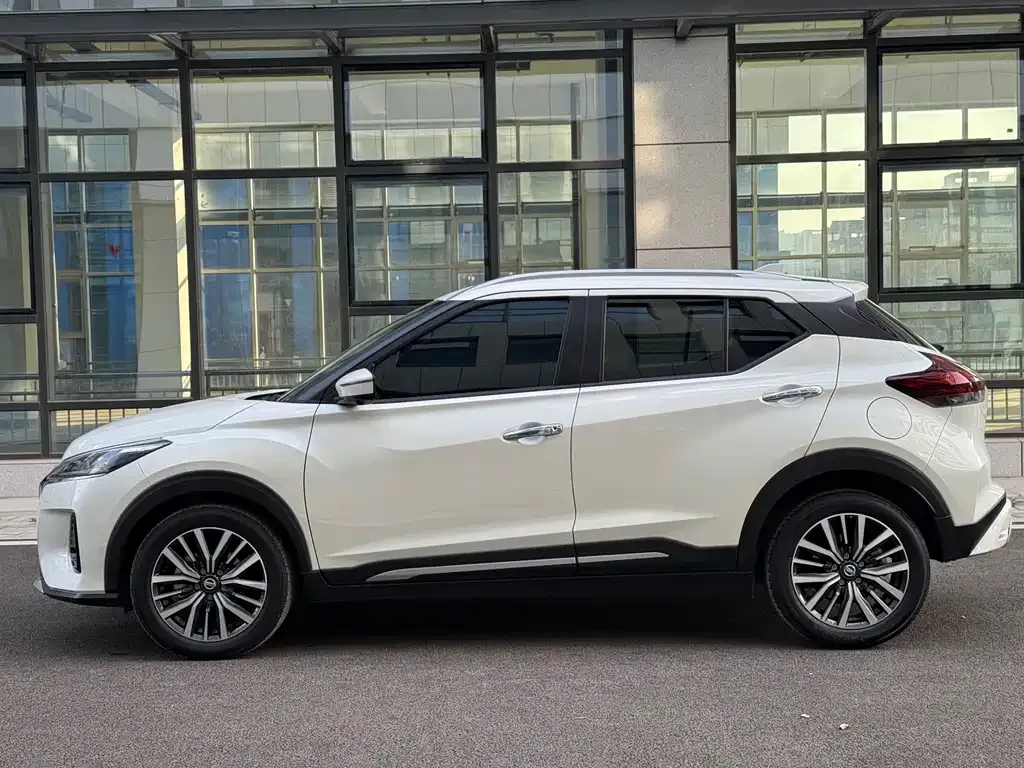 Nissan Kicks — фото 4