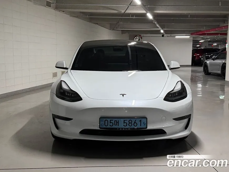 Tesla Model 3 — фото 3