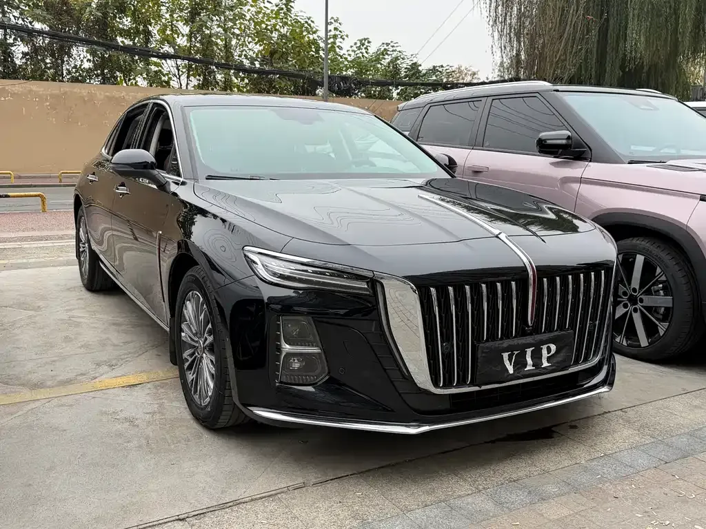 Hongqi H5 — фото 10