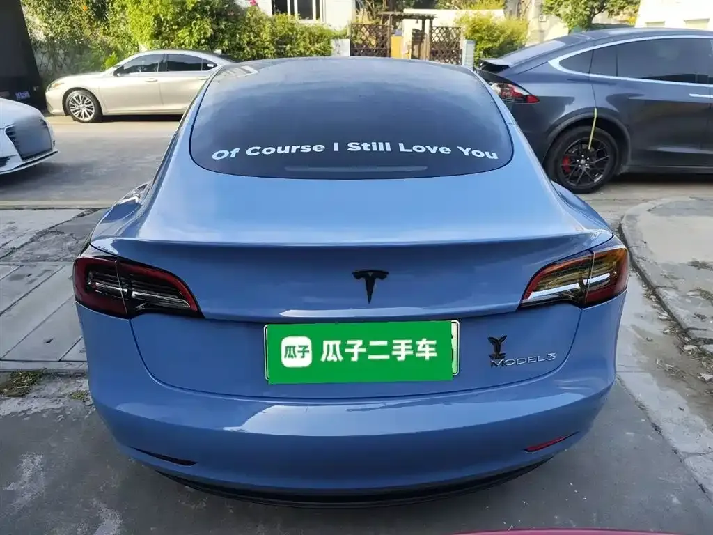 Tesla Model 3 — фото 3
