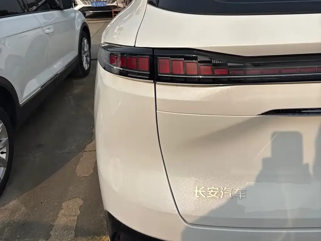Changan CS75PLUS — фото 4