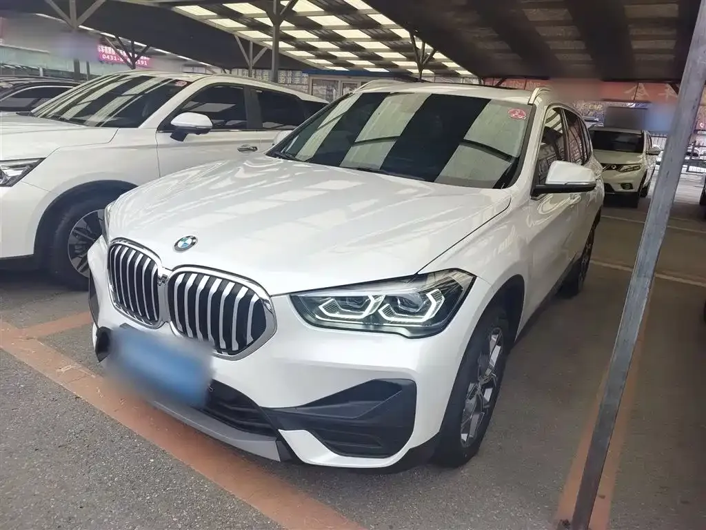 BMW X1 — фото 2