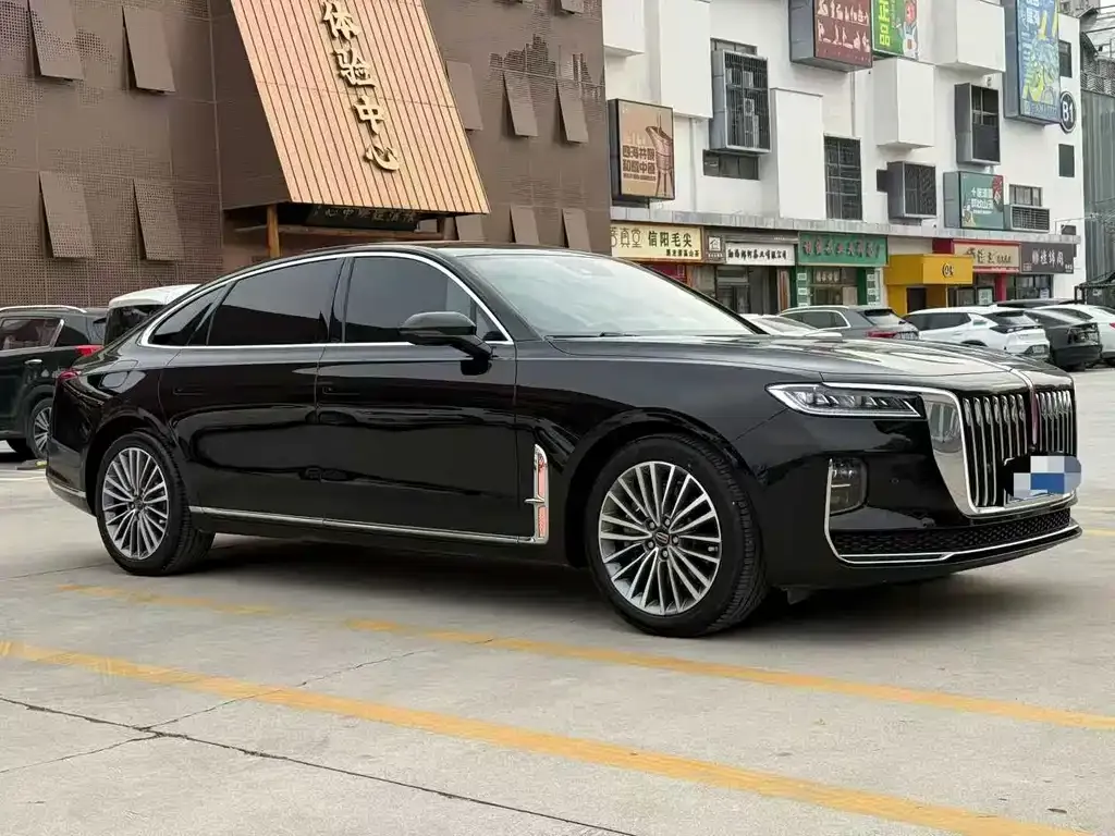 Hongqi H9 — фото 6