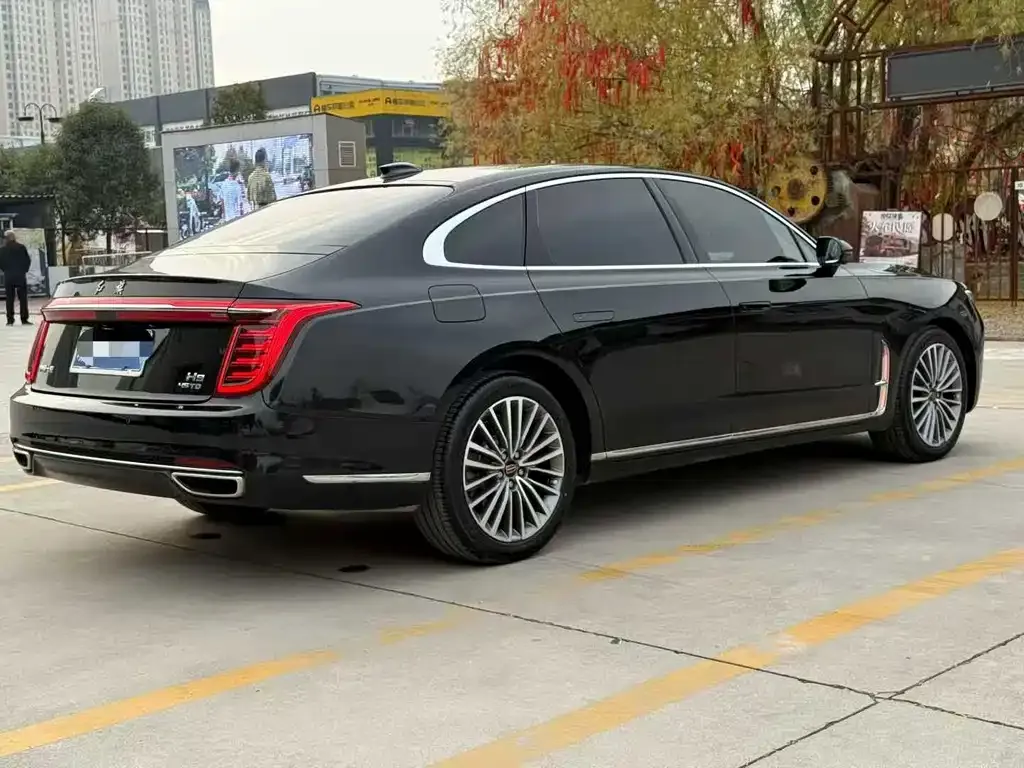 Hongqi H9 — фото 2