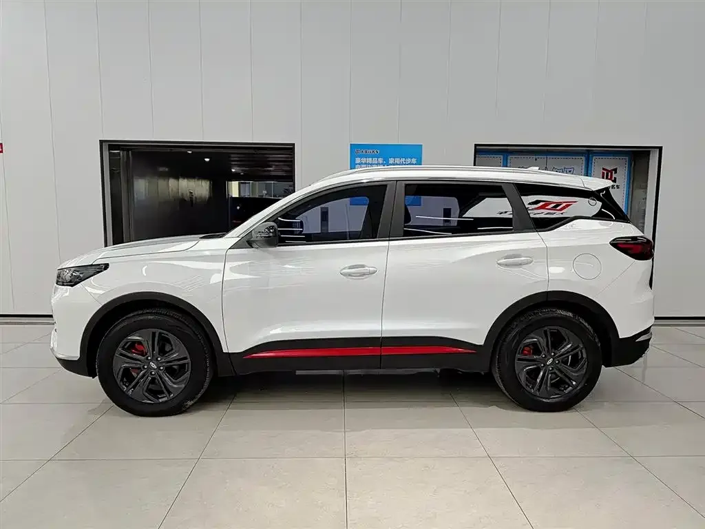Chery Tiggo 7 — фото 3