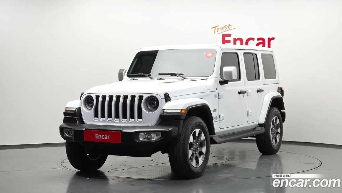 Jeep Wrangler — фото 1