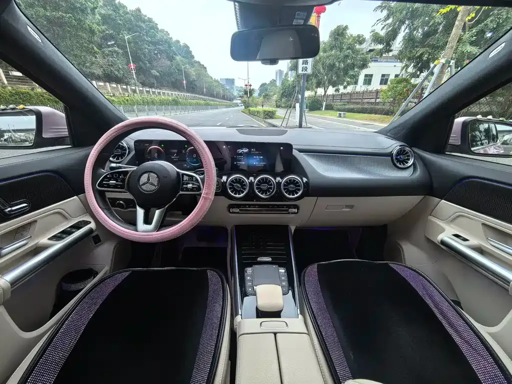 Mercedes-Benz EQA — фото 7