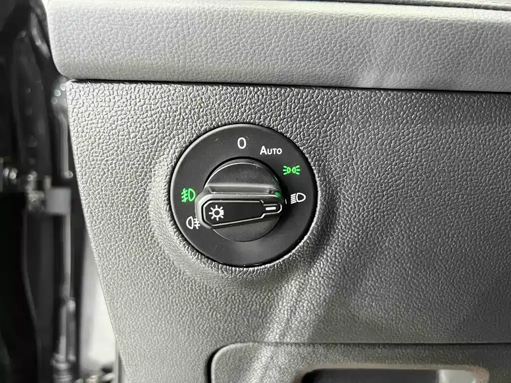 Volkswagen Tharu — фото 10