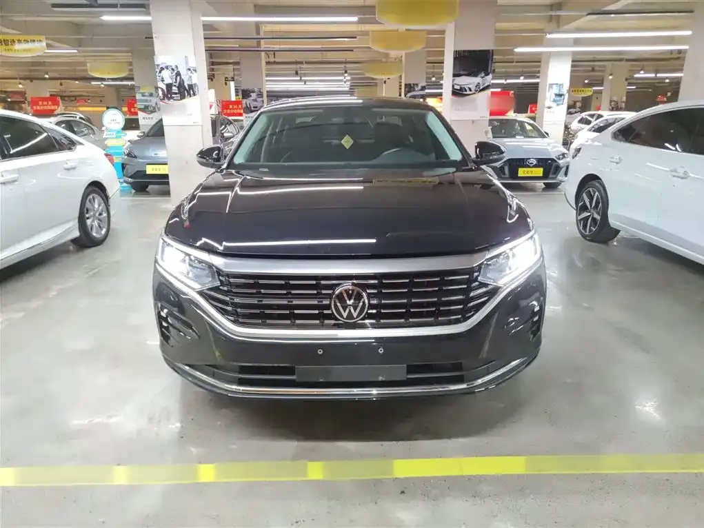 Volkswagen Passat — фото 5
