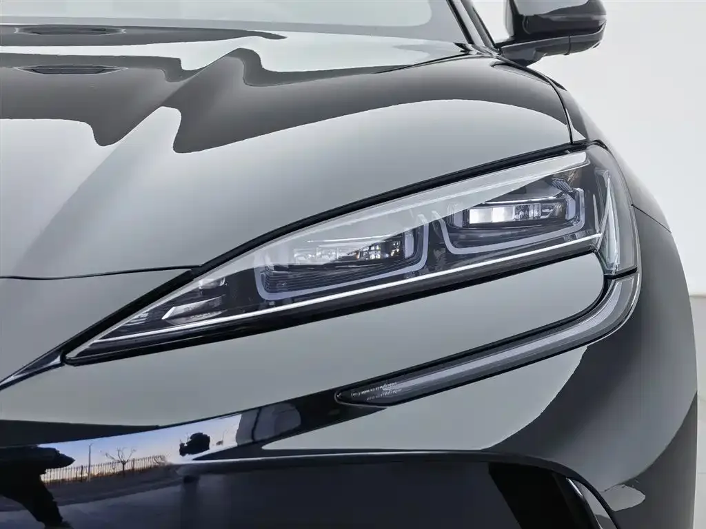 BYD Seal 07 EV — фото 10