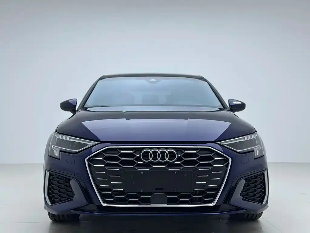 Audi A3 — фото 2