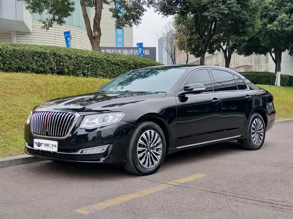 Hongqi H7 — фото 1