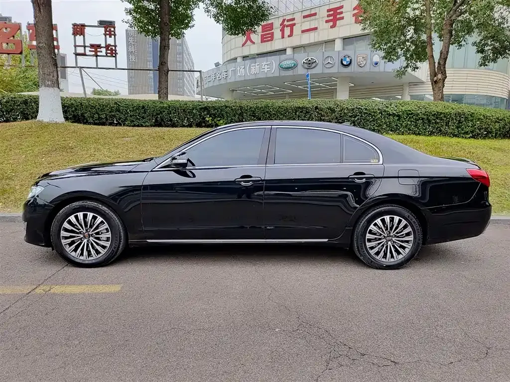 Hongqi H7 — фото 3