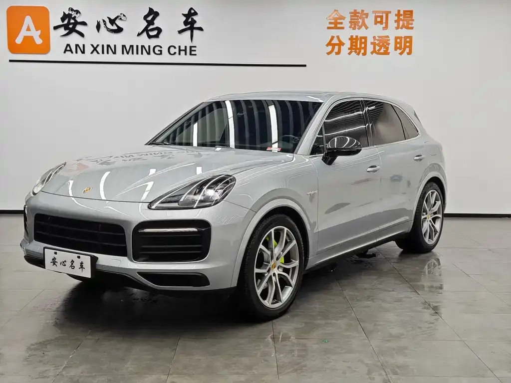 Porsche Cayenne Hybrid — фото 1