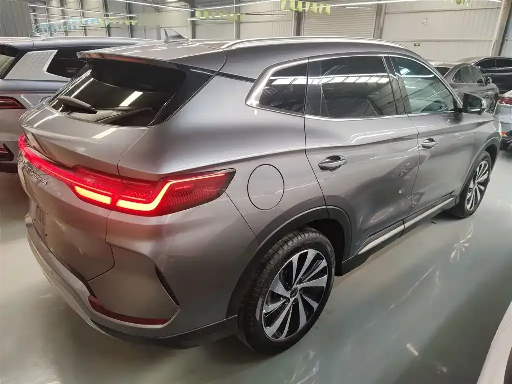 BYD PLUS New Energy — фото 3