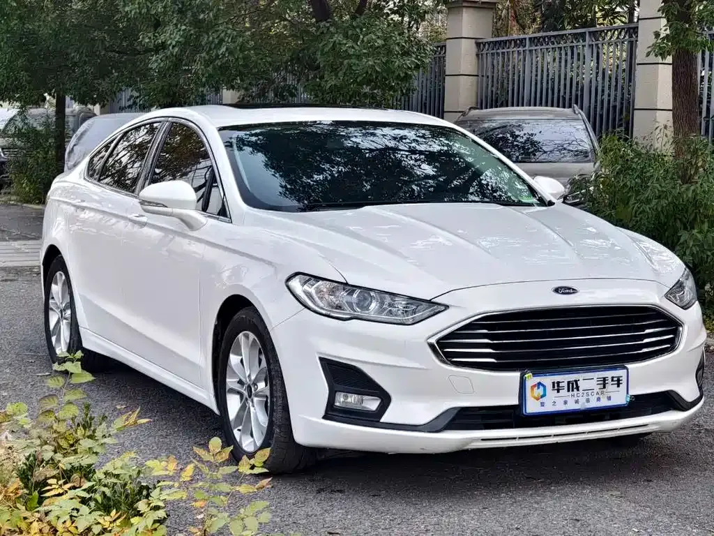 Ford Mondeo — фото 4