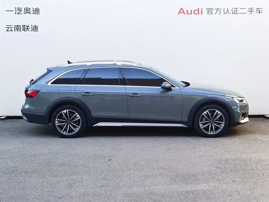 Audi A4 (Import) — фото 4